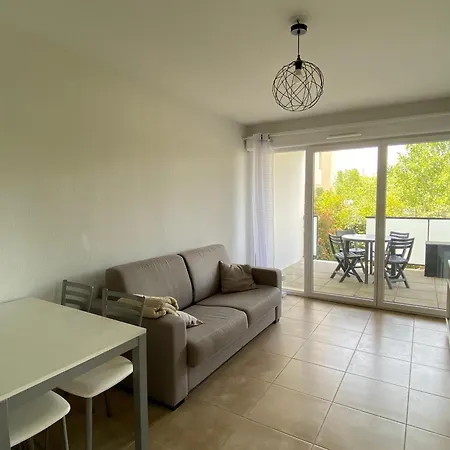 Appartement T2 Climatisé à Argelès-sur-mer Avec Terrasse, Jardin Et Parking - Fr-1-732-49 Argelès-sur-Mer