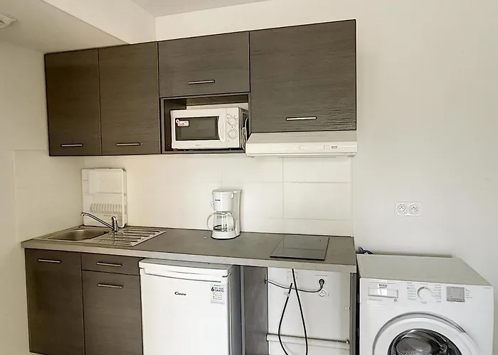 T2 Climatise A Avec Terrasse, Jardin Et Parking - Fr-1-732-49 * Argelès-sur-Mer