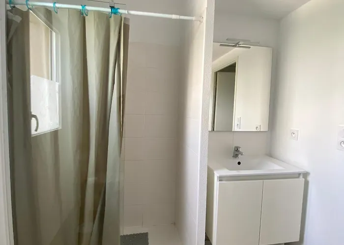 T2 Climatise A Avec Terrasse, Jardin Et Parking - Fr-1-732-49 * Argelès-sur-Mer